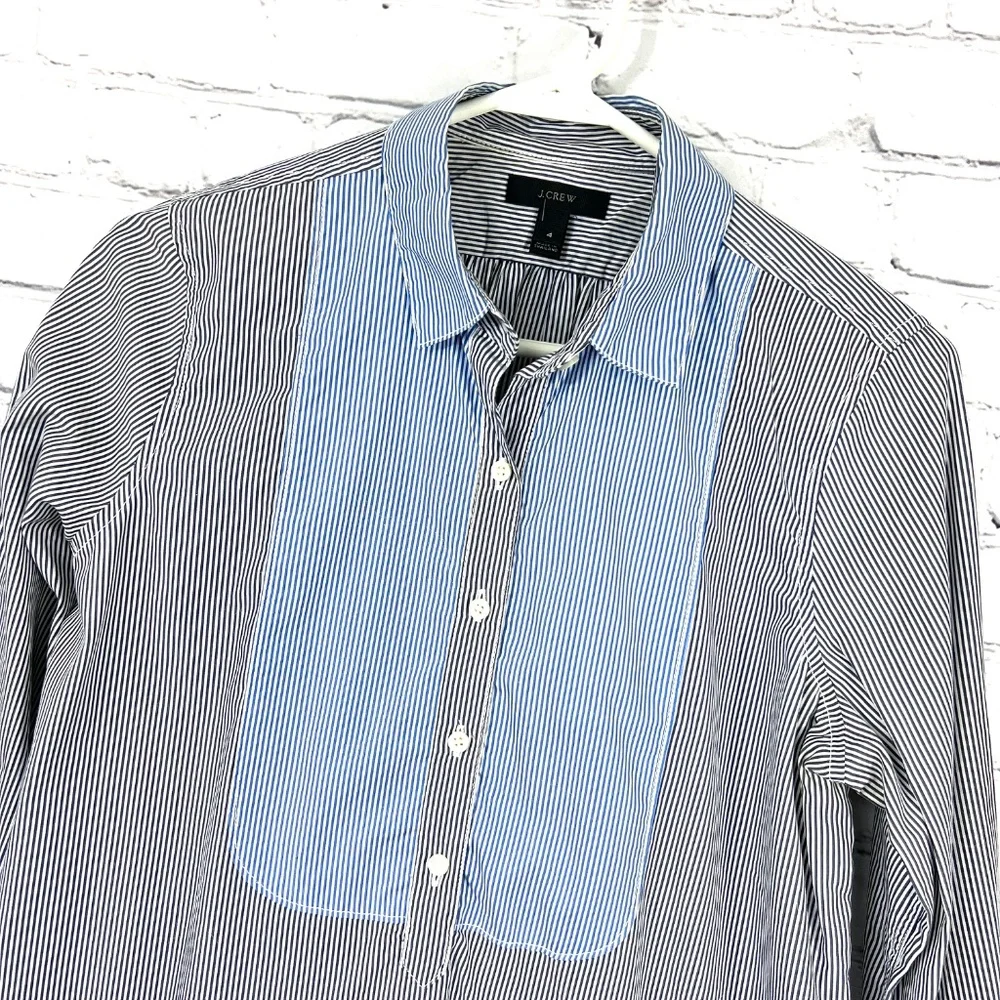🔥2/$10 |•J. CREW•| Pinstriped 1/2 Button Down Shirt Size 4